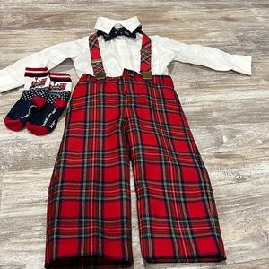 Cutest Janie and Jack holiday outfit-selling everything together 12-18 months